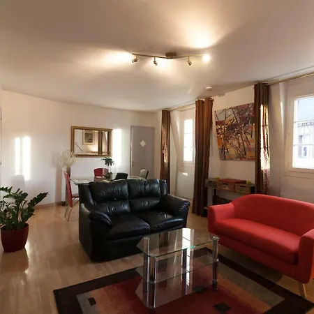 Le Petit Morny * دوفييل