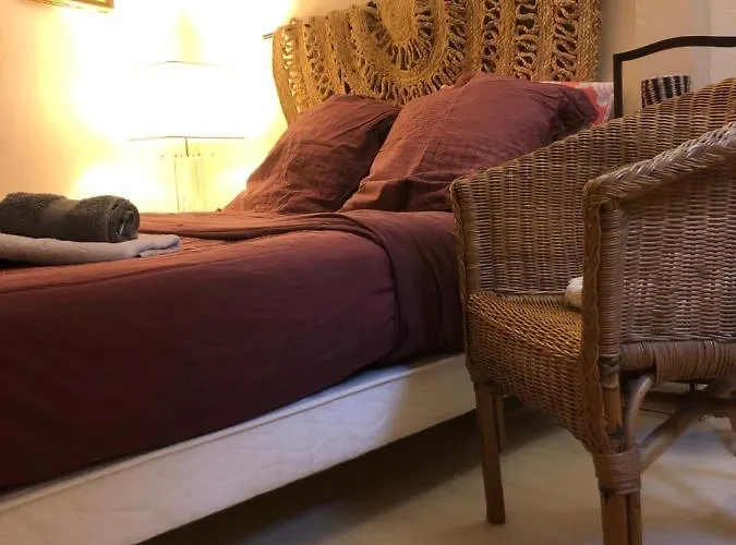 Le Petit Morny Apartment